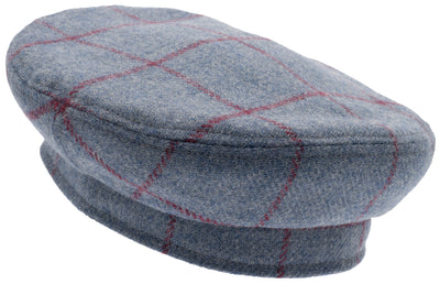 Sewn beret in blue with pink checks