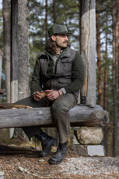 Hunter in military field cap