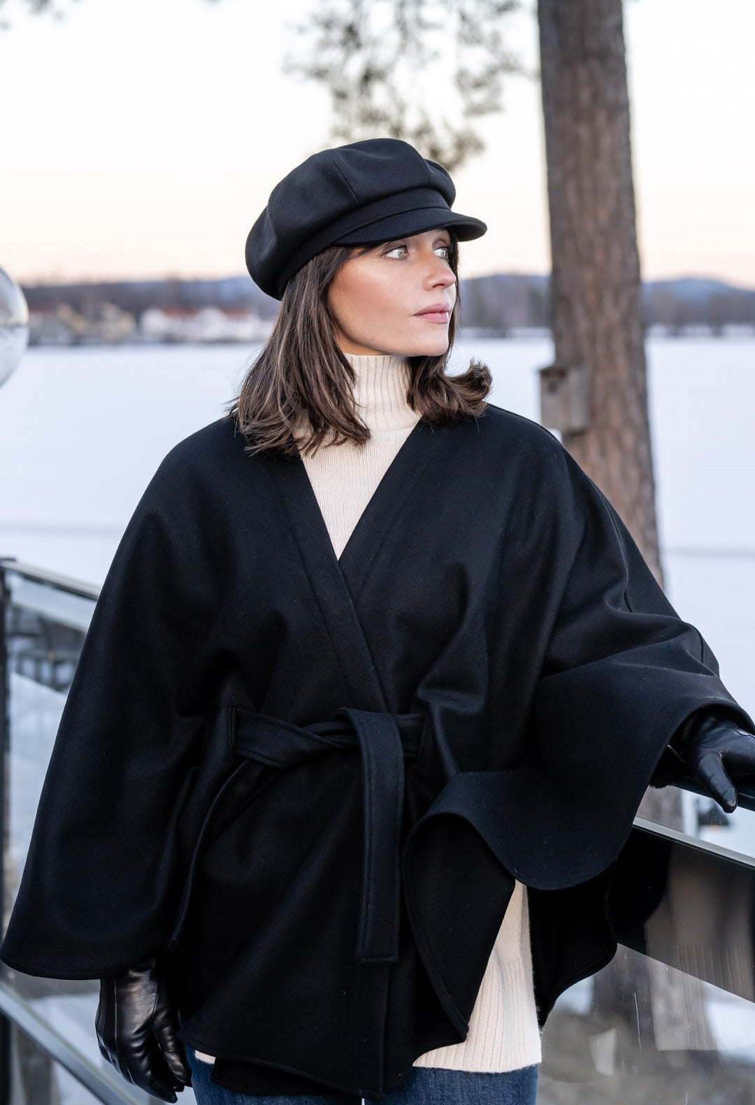 Sanna Melton Black - Wool Cape – CTH Ericson of Sweden